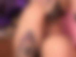 Adhara1's Live Sex Cam Show
