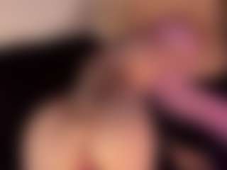 Adhara1's Live Sex Cam Show