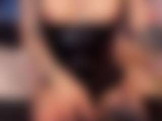 Adhara1's Live Sex Cam Show