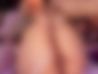 Adhara1's Live Sex Cam Show
