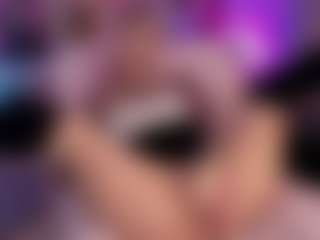 Adhara1's Live Sex Cam Show