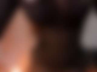 Live cam show with Gia Ferrera - Teen (18+) on CamwithHer