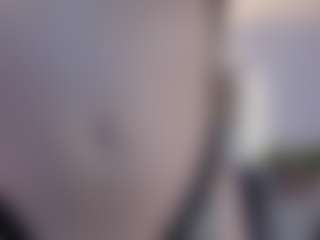 Live cam show with Gia Ferrera - Young Adult on luckytryst.com