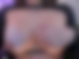 Live cam show with Gia Ferrera - Teen (18+) on TastyBlacksLive