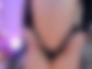 Gia Ferrera's Live Sex Cam Show