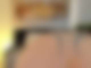 Live cam show with Gia Ferrera - Latina on xDating | colombia