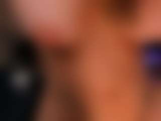 Gia Ferrera's Live Sex Cam Show