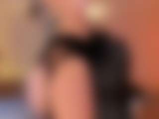Gia Ferrera's Live Sex Cam Show