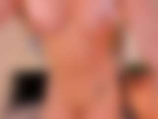 Gia Ferrera's Live Sex Cam Show