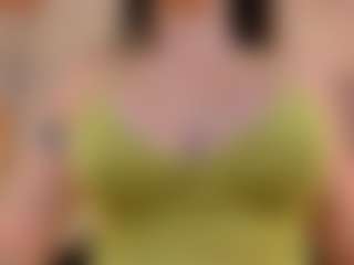 Gia Ferrera's Live Sex Cam Show