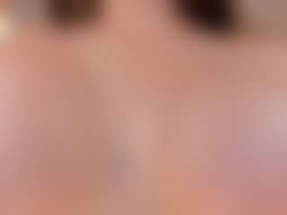 Gia Ferrera's Live Sex Cam Show