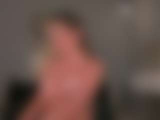 Gia Ferrera's Live Sex Cam Show