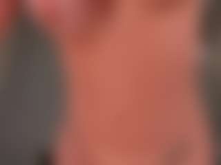 Gia Ferrera's Live Sex Cam Show