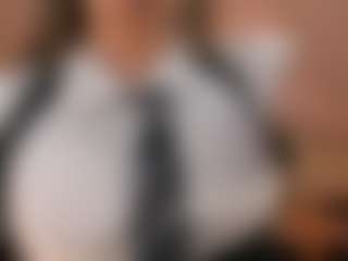 Live cam show with Gia Ferrera - Anal Teen (18+) on ObeyMaria