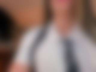 Live cam show with Gia Ferrera - Skinny Teen (18+) on hotwifechat.live