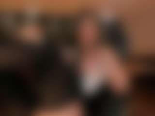 Gia Ferrera's Live Sex Cam Show