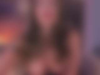 Live cam show with Gia Ferrera - Dirty on crypto-cams
