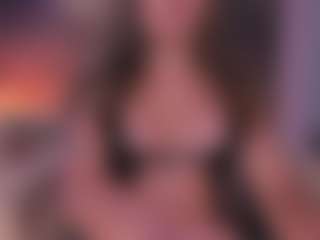 Live cam show with Gia Ferrera - Ahegao on Camiplay Live