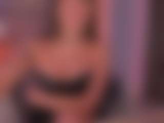 Gia Ferrera's Live Sex Cam Show