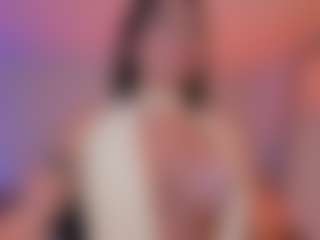 Live cam show with Gia Ferrera - Young Adult on SpankPalCams