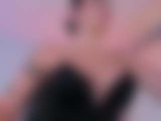 Gia Ferrera's Live Sex Cam Show