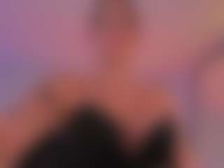 Live cam show with Gia Ferrera - Small Tits Teen (18+) on justonemore.cc