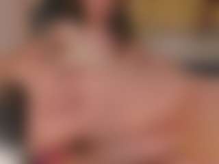 Gia Ferrera's Live Sex Cam Show