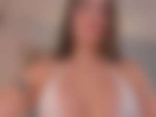 Gia Ferrera's Live Sex Cam Show