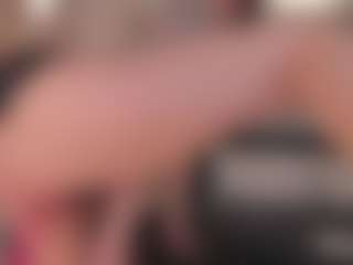 Gia Ferrera's Live Sex Cam Show