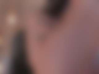 Live cam show with Gia Ferrera - Petite on Camsoda