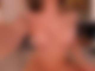 Gia Ferrera's Live Sex Cam Show
