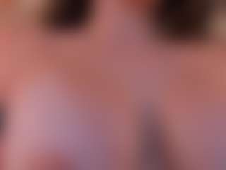 Gia Ferrera's Live Sex Cam Show