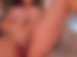 Gia Ferrera's Live Sex Cam Show
