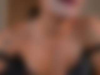 Gia Ferrera's Live Sex Cam Show