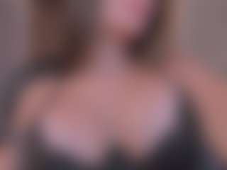 Gia Ferrera's Live Sex Cam Show