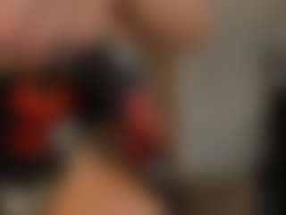Gia Ferrera's Live Sex Cam Show