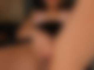Gia Ferrera's Live Sex Cam Show