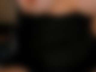 Gia Ferrera's Live Sex Cam Show