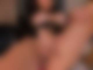 Gia Ferrera's Live Sex Cam Show