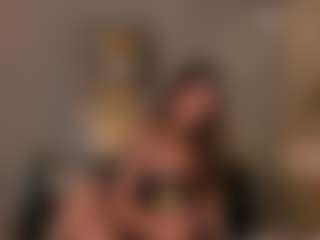 Live cam show with Gia Ferrera - Petite Young Adult on Camsoda Late Night