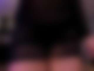 Gia Ferrera's Live Sex Cam Show