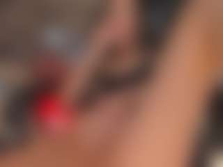 Gia Ferrera's Live Sex Cam Show
