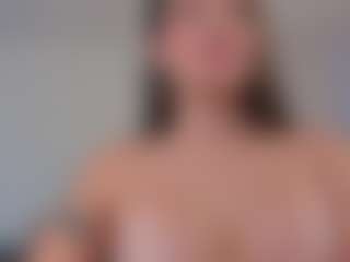 Gia Ferrera's Live Sex Cam Show
