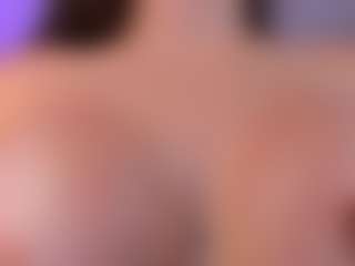 Gia Ferrera's Live Sex Cam Show