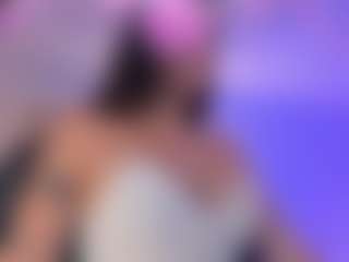 Live cam show with Gia Ferrera - Skinny on EXY
