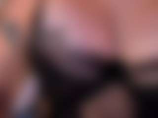 Gia Ferrera's Live Sex Cam Show