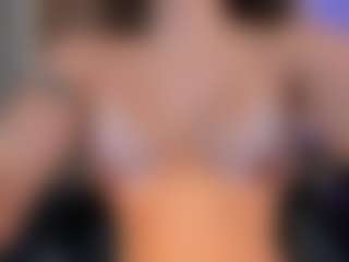 Gia Ferrera's Live Sex Cam Show
