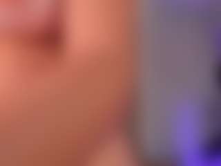 Gia Ferrera's Live Sex Cam Show