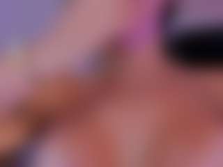 Gia Ferrera's Live Sex Cam Show
