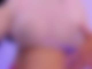 AbellaRider's Live Sex Cam Show